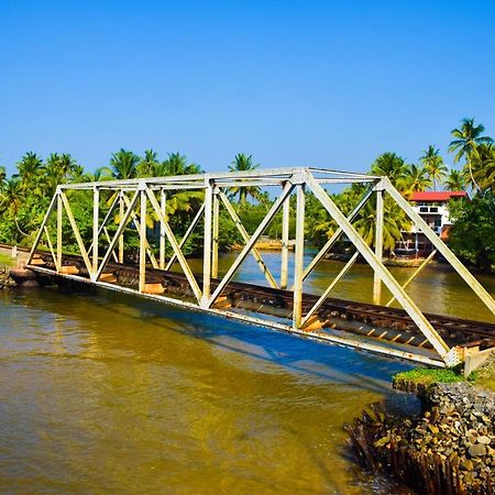 Tenasi Beach Resort Ahangama Luaran gambar