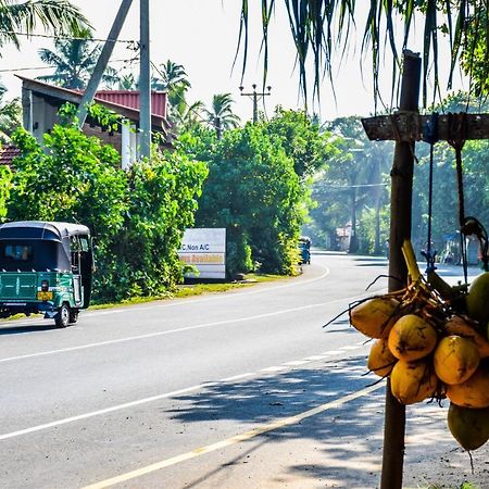 Tenasi Beach Resort Ahangama Luaran gambar